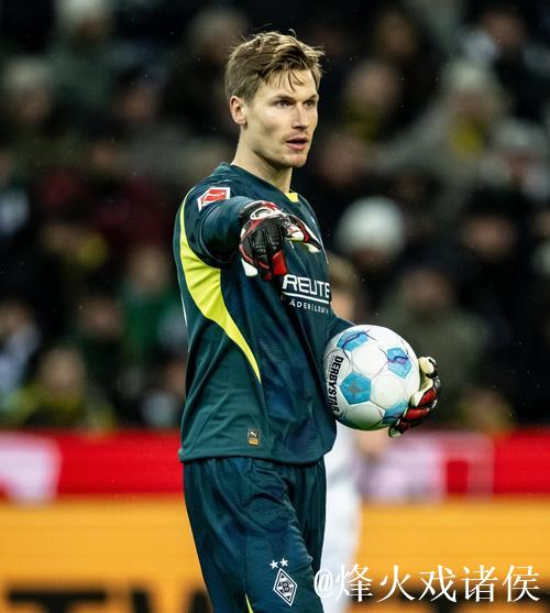 图片报：门兴门将尼古拉斯表现抢眼，应入选德国国家队
